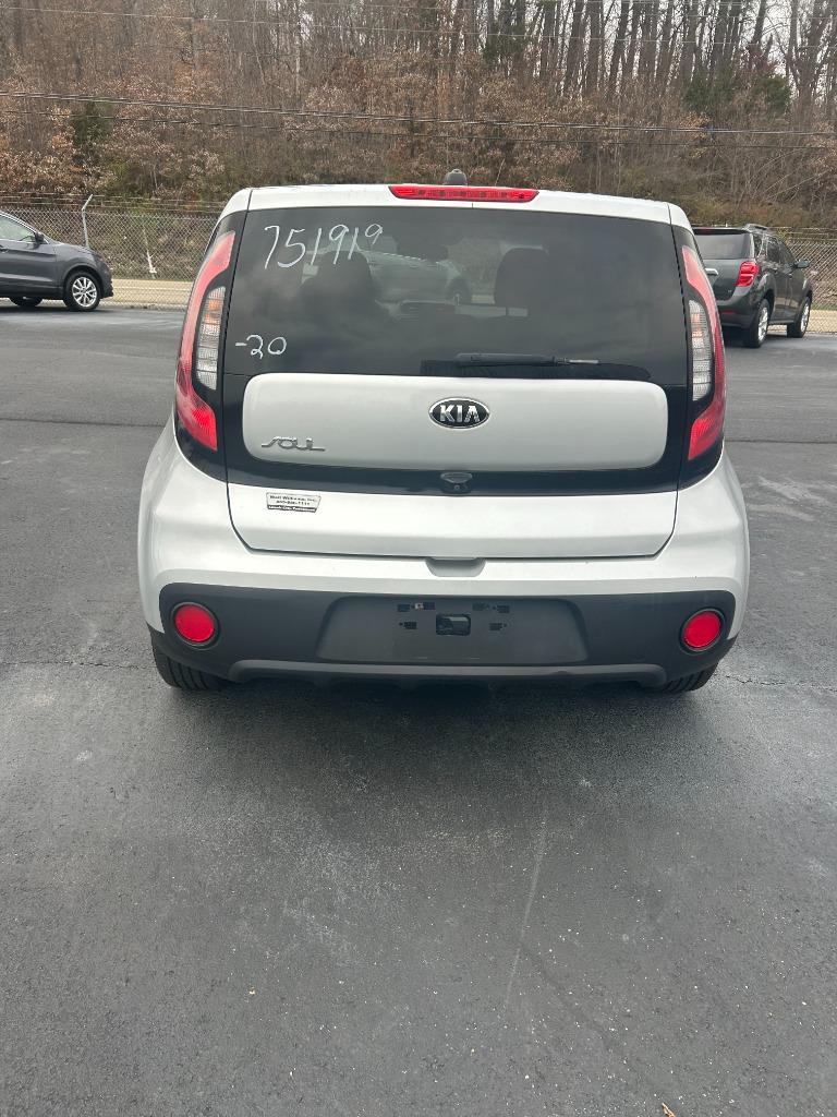 2019 Kia Soul 1.6L Base 6 A/T's photo